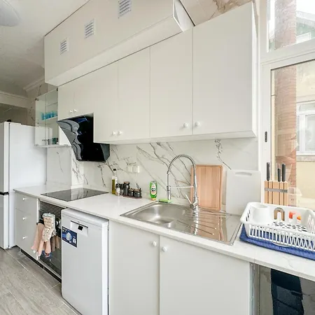 Single Bed Arroios منزل للإقامة Lisboa